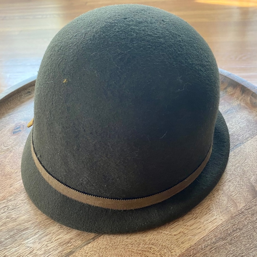 LAST CALL: Green Felt Vintage Style Hat